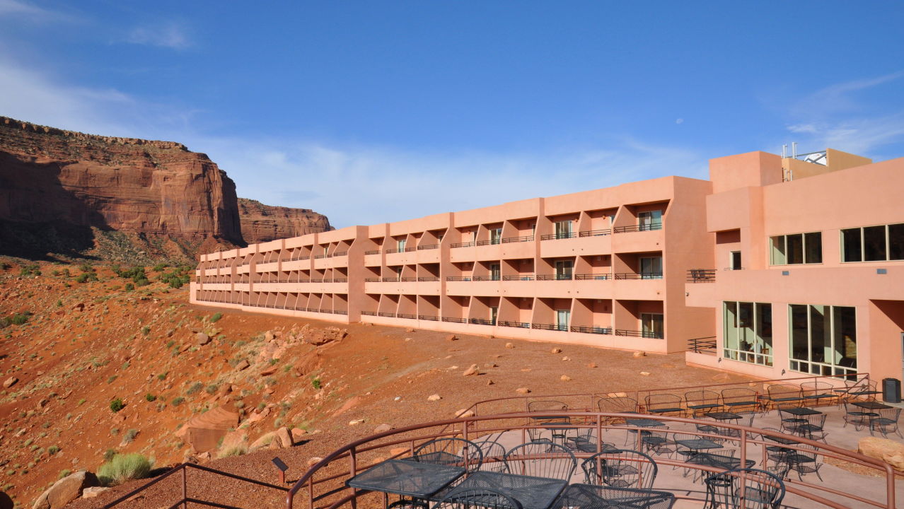 "The View Hotel" The View Hotel (OljatoMonument Valley) • HolidayCheck