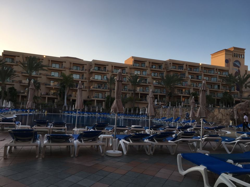 "Außenansicht" Hotel Riu Buena Vista (Costa Adeje) • HolidayCheck