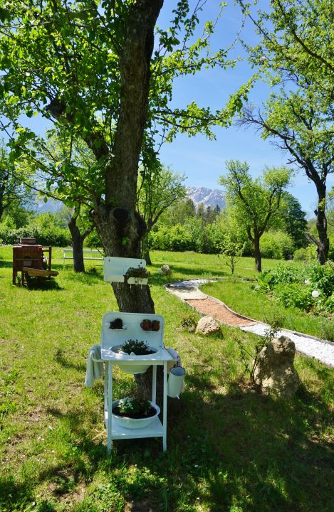 "Erholung pur im Garten der Sinne" Gasthof Schmirl ...