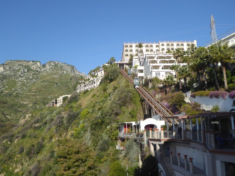 Hotel Olimpo Le Terrazze Antares In Letojanni