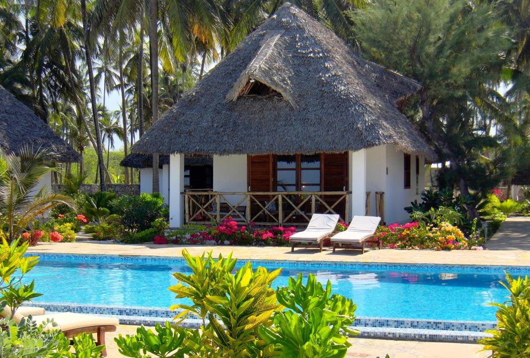 "BEACHFRONT BUNGALOW" Next Paradise Boutique Resort In Pwani Mchangani ...