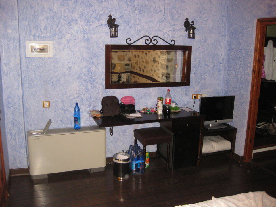 "Schlafzimmer im Erdgeschoß der Maisonettenwohnung" Acrotel Athena