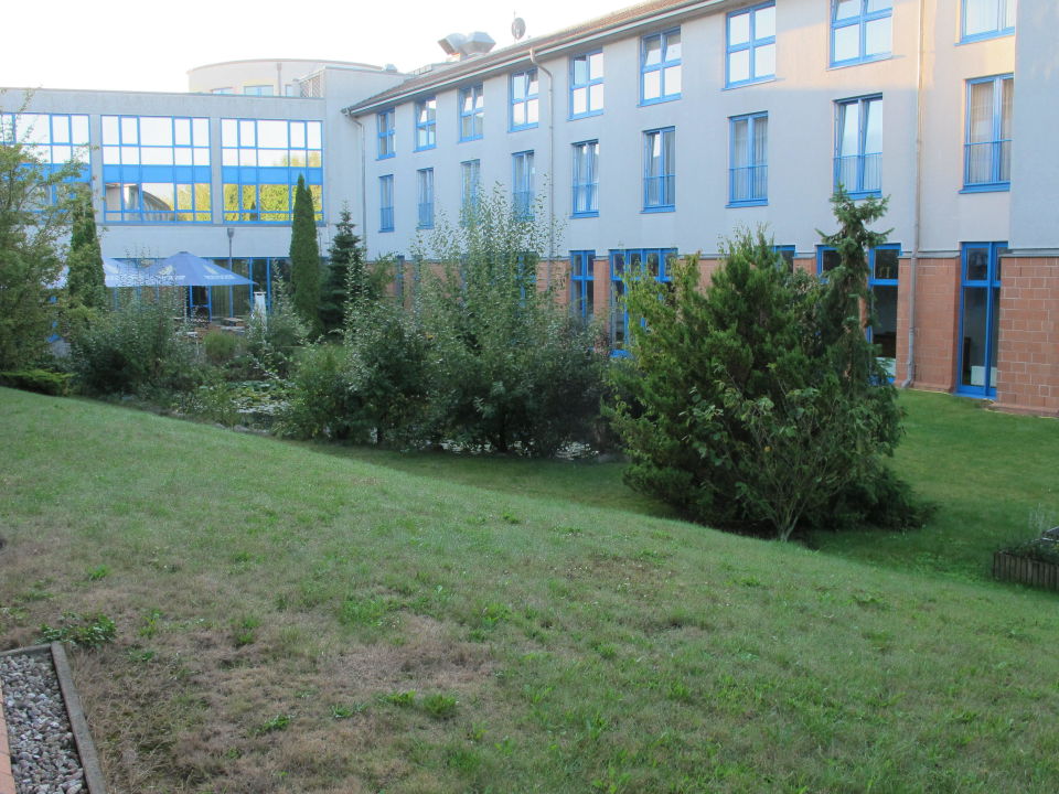 &quot;Zimmerausblick/Garten&quot; Hotel Wyndham Garden Wismar