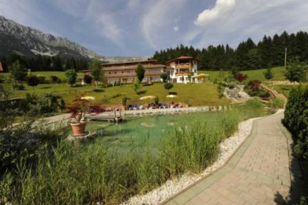  Bio Badeteich Und Neubau Hotel Leitenhof Scheffau Am Wilden Kaiser 