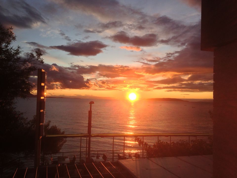 "Ausblick" Hotel Saudade (Gradac) • HolidayCheck ...