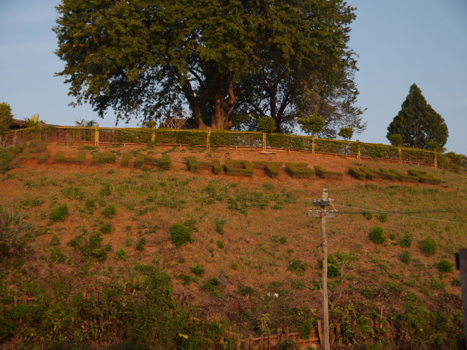 "Schriftzug" Hupin Inle Khaung Daing Village Resort ...