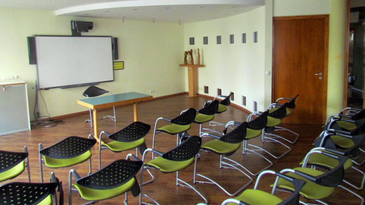 "Seminarräume" Roncalli Haus (Magdeburg) • HolidayCheck ...