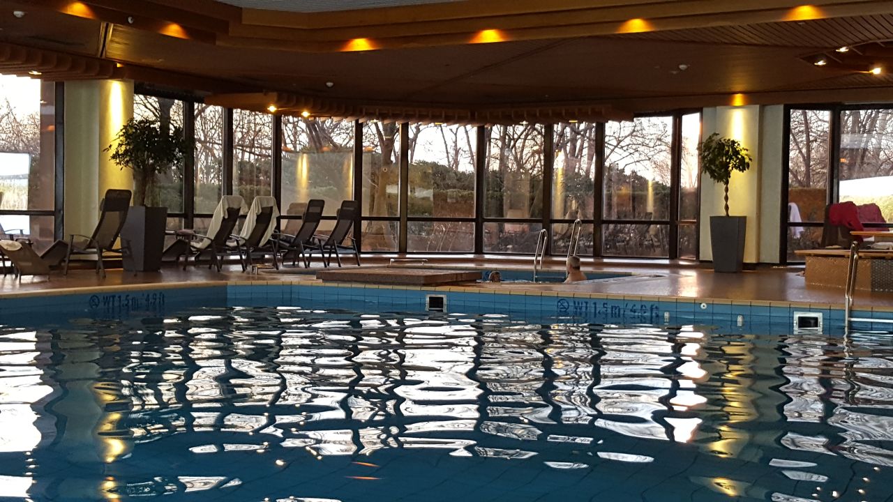 "Pool" Bilderberg Bellevue Hotel Dresden (Dresden) • HolidayCheck