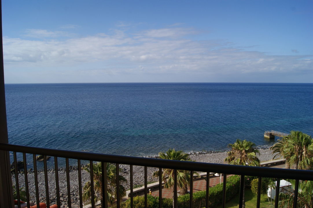 "Blick vom Balkon und auch vom Bett aus" Four Views Oasis (Caniço