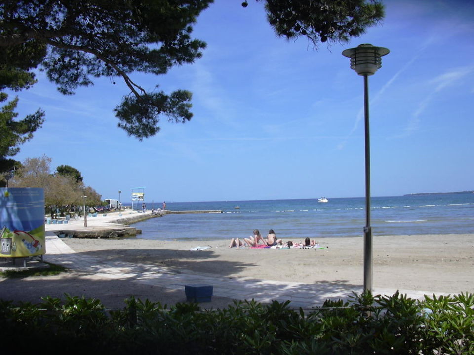 Lange Und Sehr Abwechslungsreicher Strand Falkensteiner Club