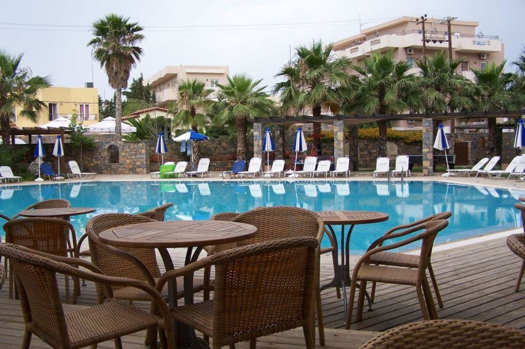 Pool Club Calimera Sirens Beach And Village Malia • Holidaycheck Kreta Griechenland