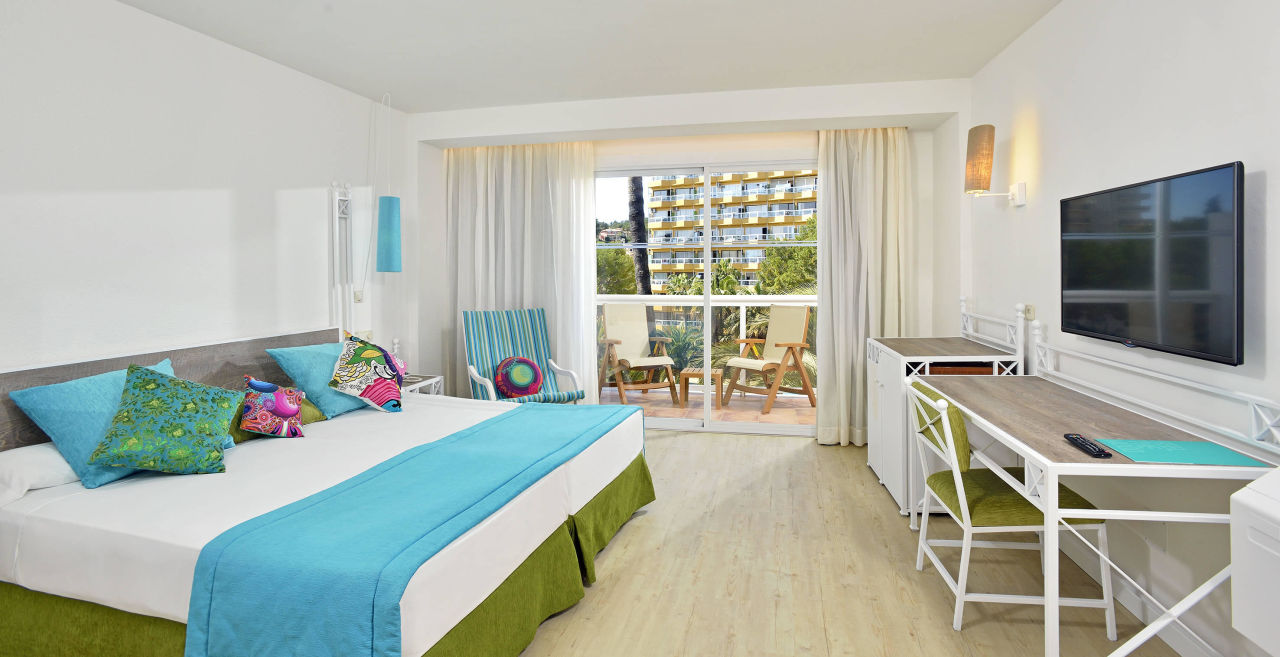 "Beach House Room" Sol Beach House Mallorca (Palmanova) • HolidayCheck