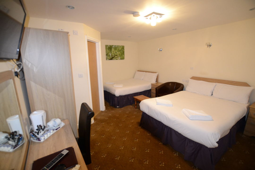 Double Bedroom Cranbrook Hotel Ilford Holidaycheck