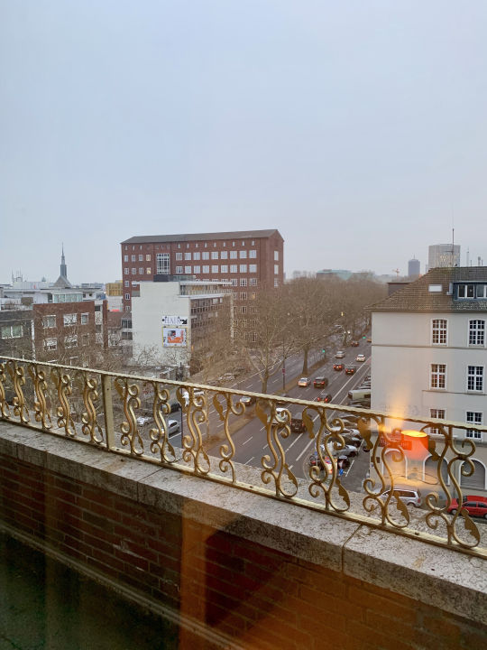 "Ausblick" Hotel Unique Dortmund Hauptbahnhof (Dortmund) • HolidayCheck