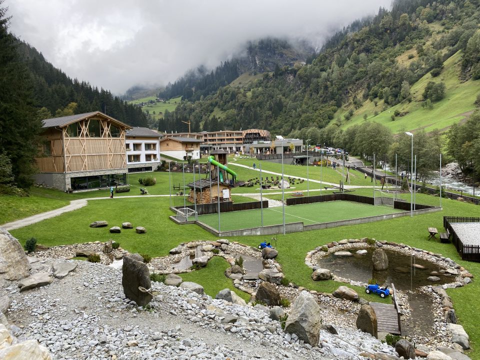 "Außenansicht" Feuerstein Nature Family Resort (Brenner) • HolidayCheck ...