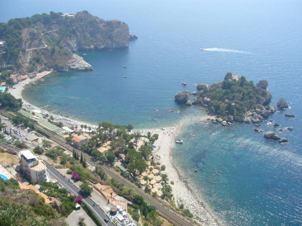 Ausblick Von Taormina An Hotel Und Isola Bella La Plage