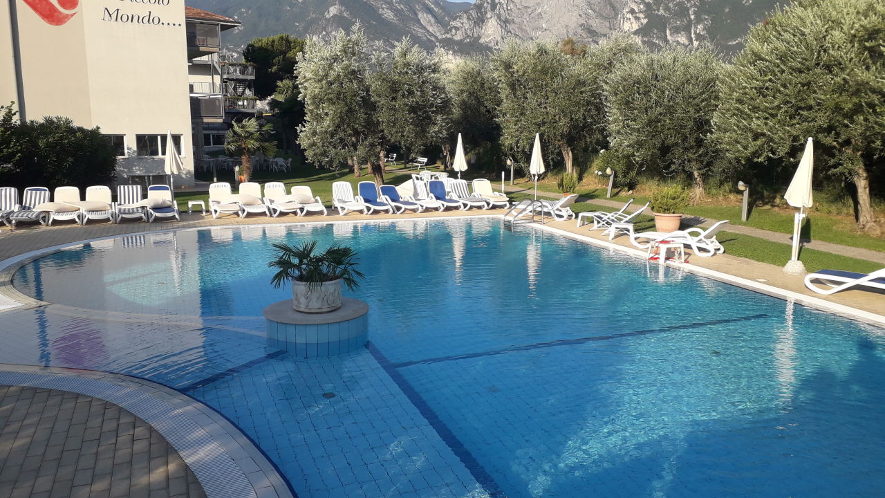 "Pool" Hotel Piccolo Mondo (NagoTorbole) • HolidayCheck (Trentino