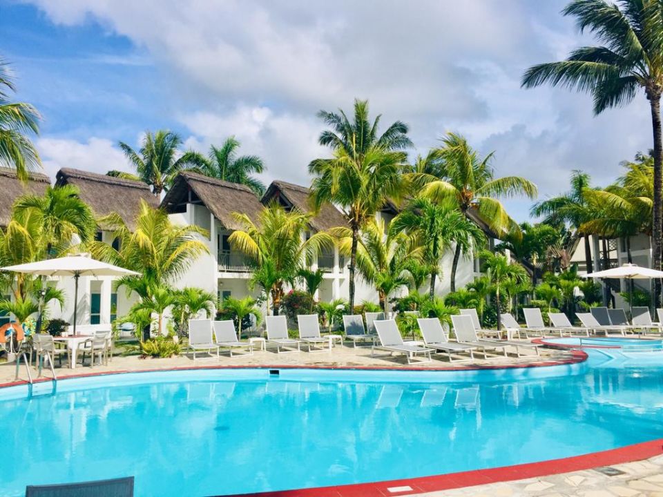 "Pool" Veranda Palmar Beach Hotel (Belle Mare) • HolidayCheck (Mauritius Ostküste | Mauritius)