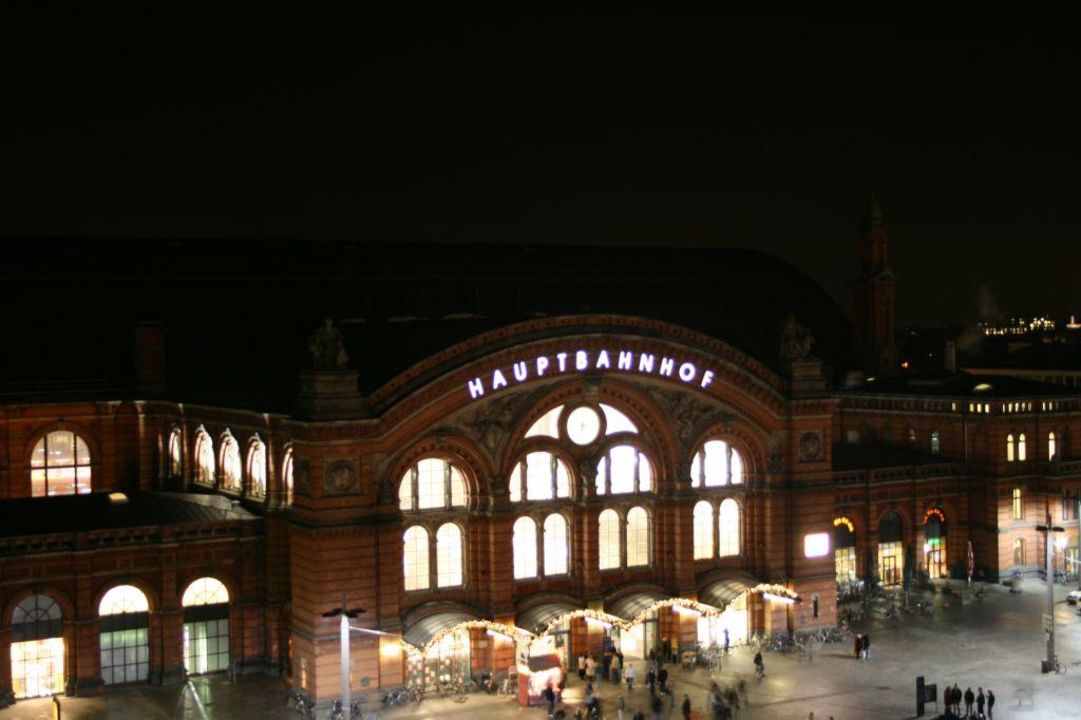 "Ausblick vom Zimmer" Star Inn Hotel Premium Bremen ...