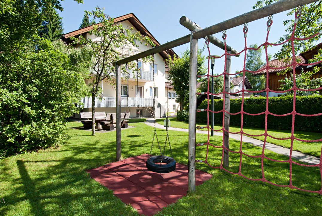 "Kinderspielplatz" Ferienwohnanlage Haus an der Wiese