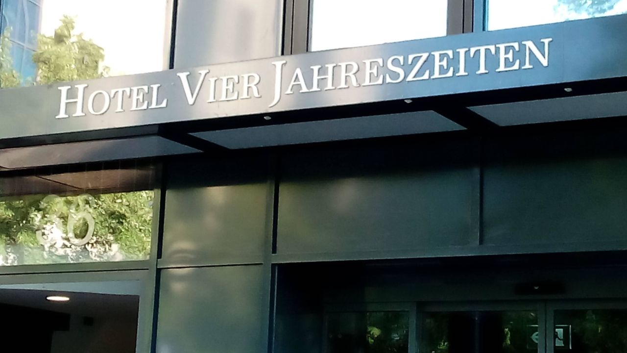 Vj Berlin Vier Jahreszeiten Berlin City Berlin Friedrichshain Kreuzberg Holidaycheck Berlin Deutschland