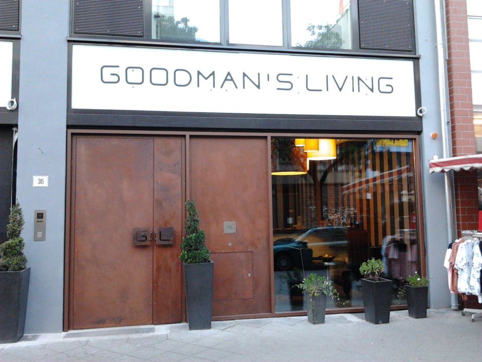 "Eingang vom Goodman`s Living" Goodman's Living Apartments (Berlin