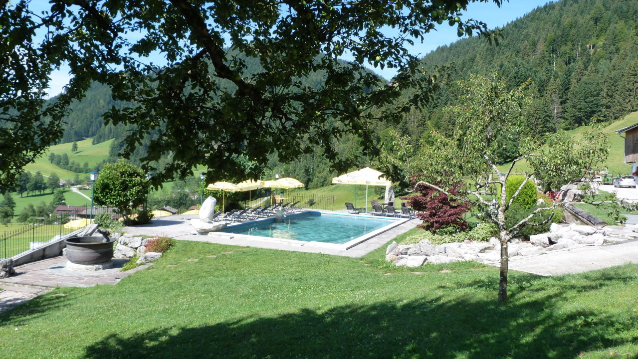 "Garten mit Pool" Hotel Alpenschlössl (Söll ...