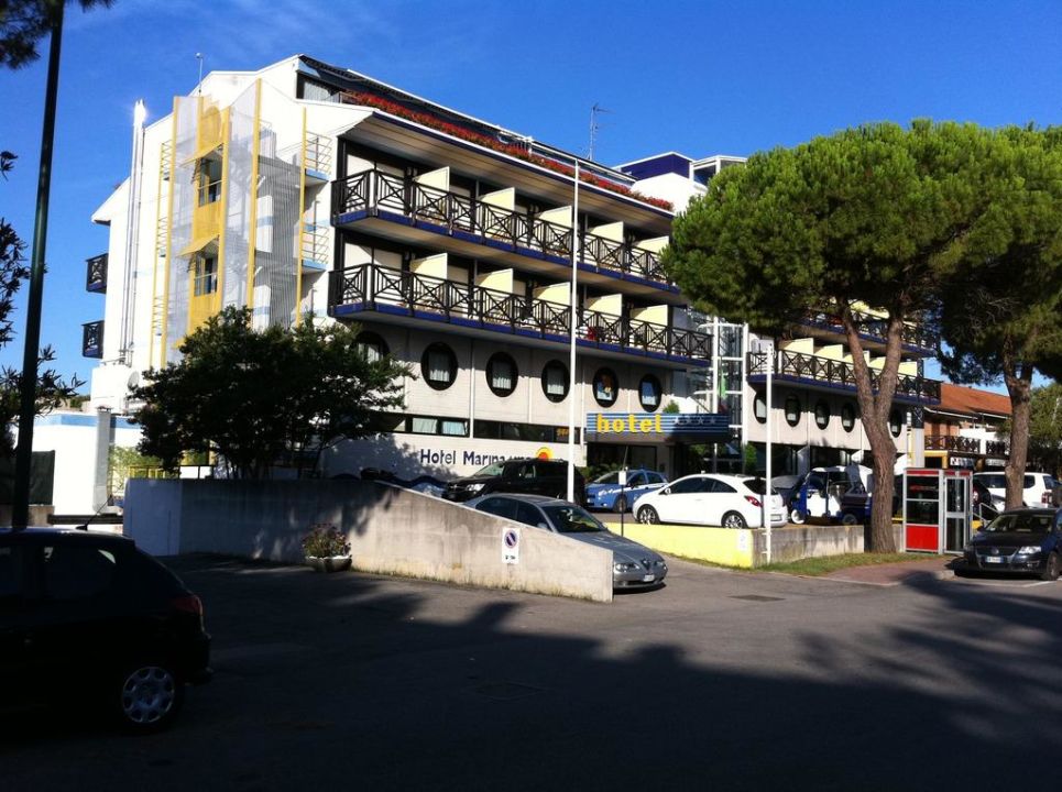 "Aussen" Hotel Marina Uno (Lignano) • HolidayCheck (Friaul Julisch