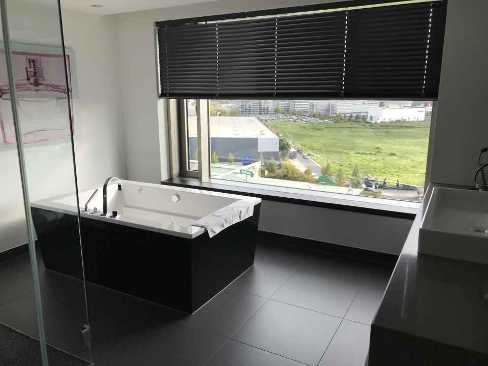 Düsseldorf Hotel Mit Whirlpool Im Zimmer