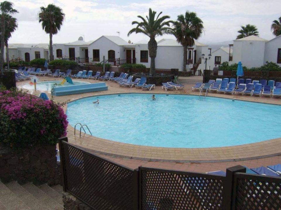 "6 großer Pool" TUI BLUE Flamingo Beach (Playa Blanca) • HolidayCheck