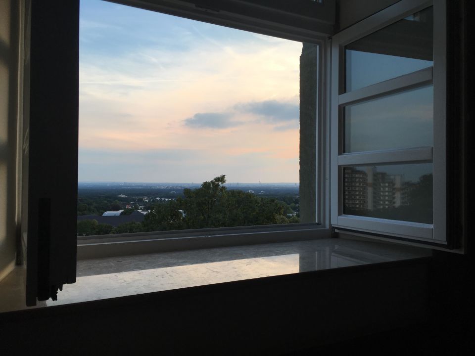 Ausblick Richtung Koln Hotel Kardinal Schulte Haus Bergisch