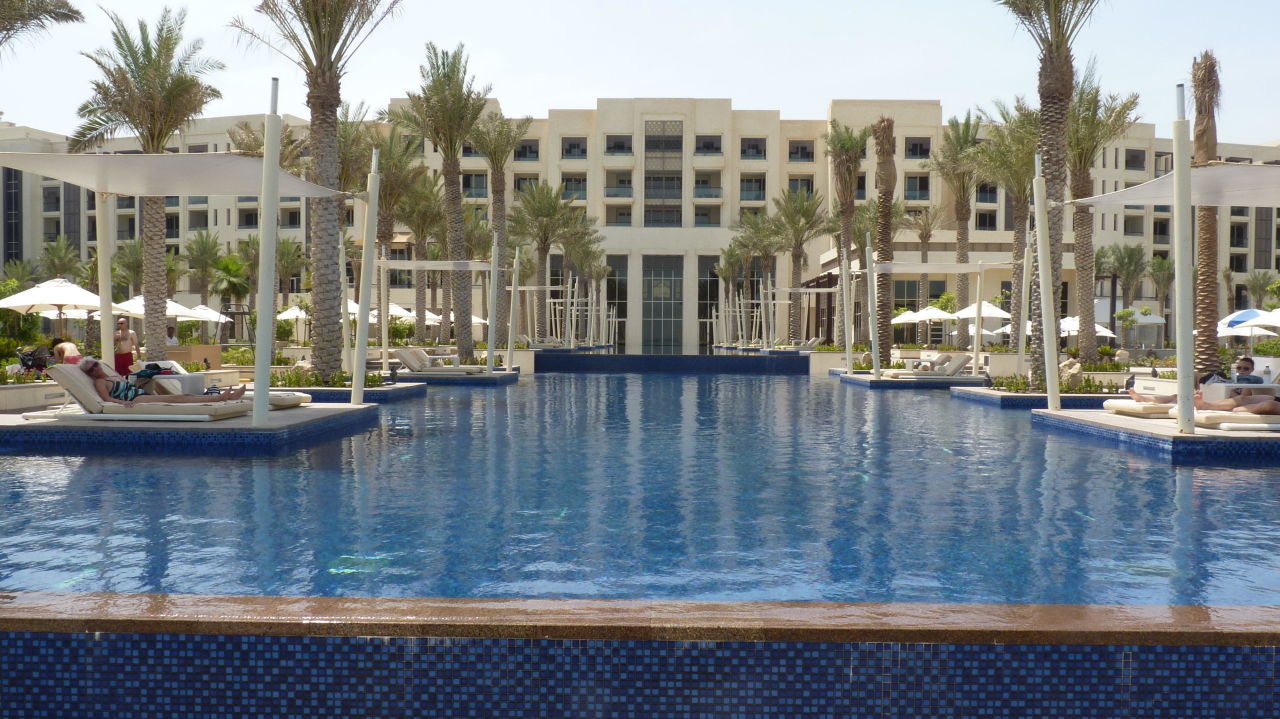 Abu Dhabi Hyatt Park Hotel _ Park Hyatt Abu Dhabi Hotel and Villas ...