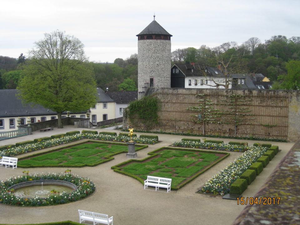 "Gartenanlage" Schlosshotel Weilburg (Weilburg) • HolidayCheck (Hessen