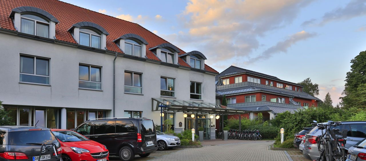 "Außenansicht" Best Western Hotel Heidehof (Hermannsburg ...