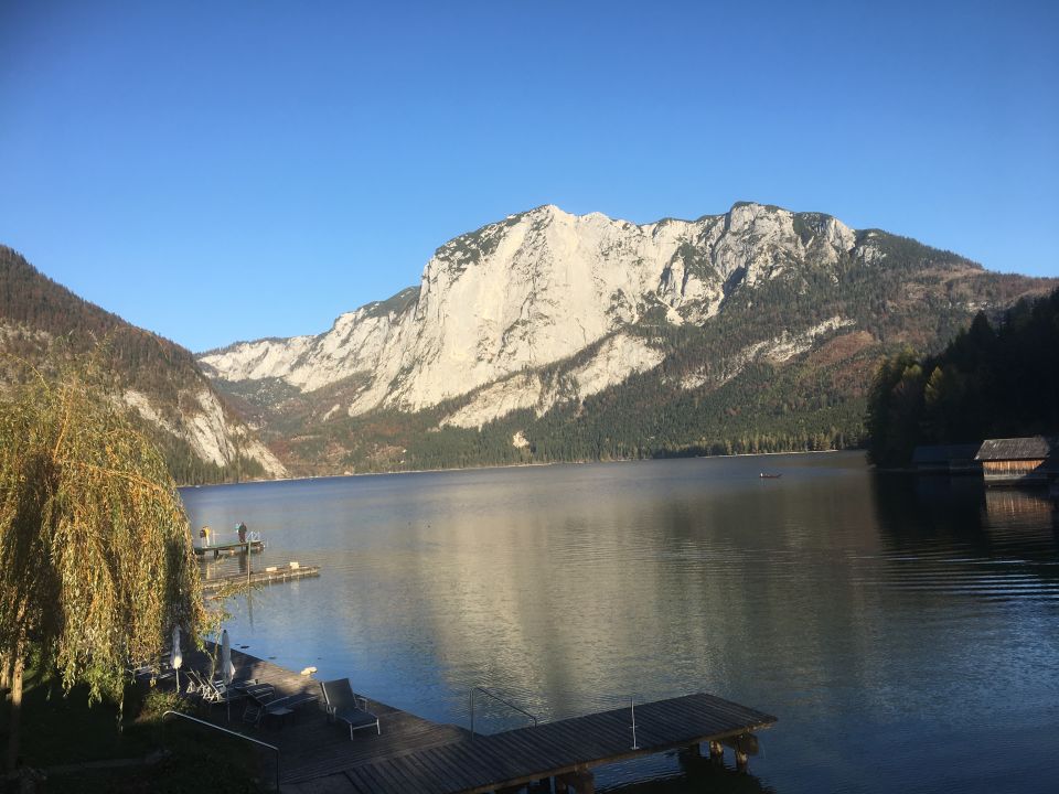 "Ausblick" Hotel Seevilla (Altaussee) • HolidayCheck ...