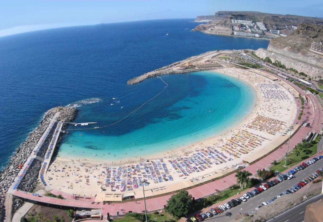 "der Strand: Playa Amadores -Strand der Verliebten" Hotel ...