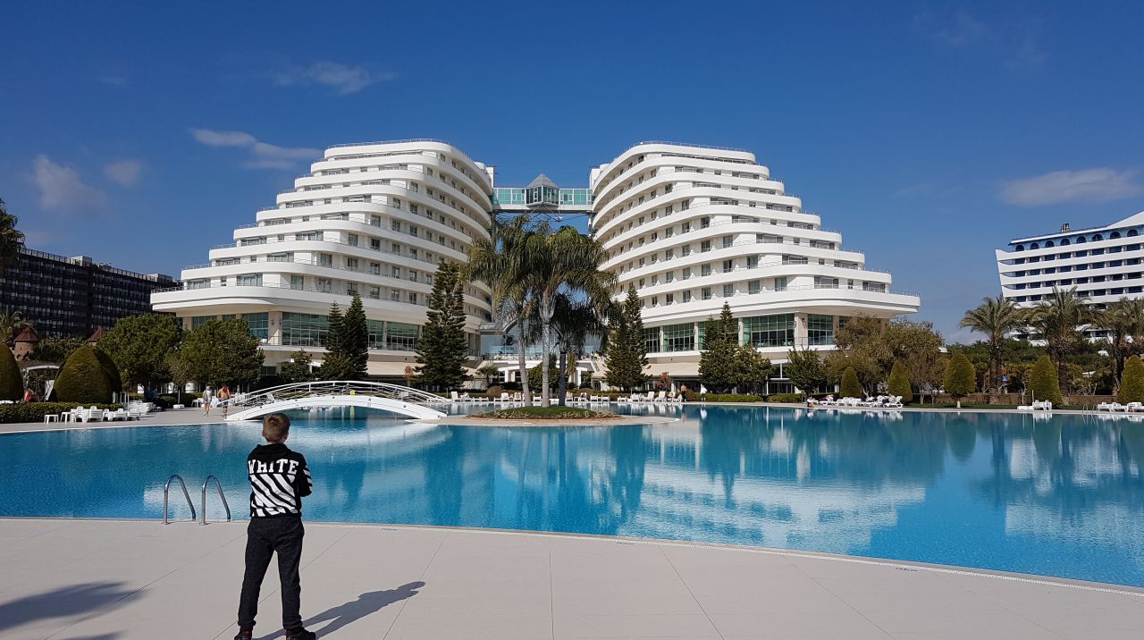 &quot;Außenansicht&quot; Hotel Miracle Resort (Lara) • HolidayCheck (Türkische