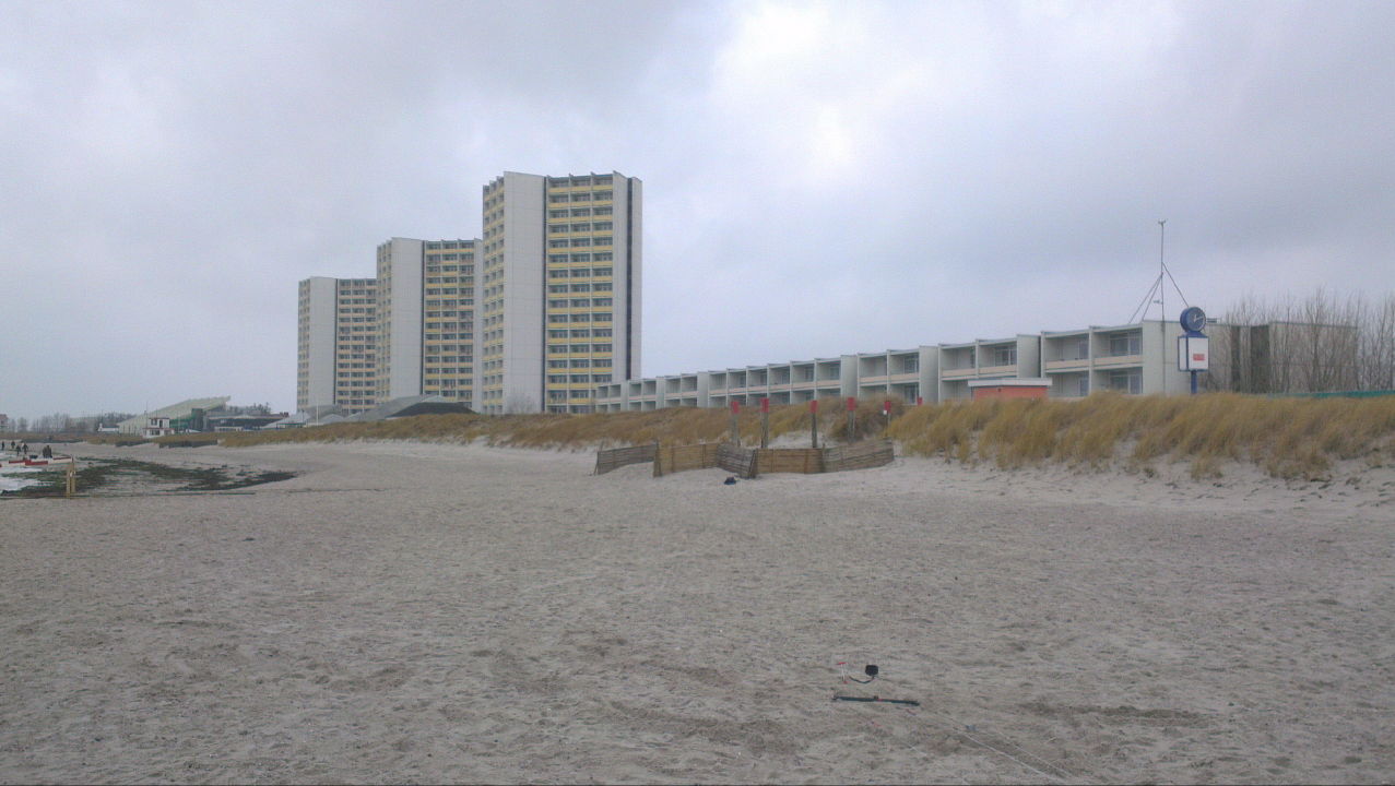 "Links Fernblickhäuser Rechts Vitamar" IFA Fehmarn Hotel ...