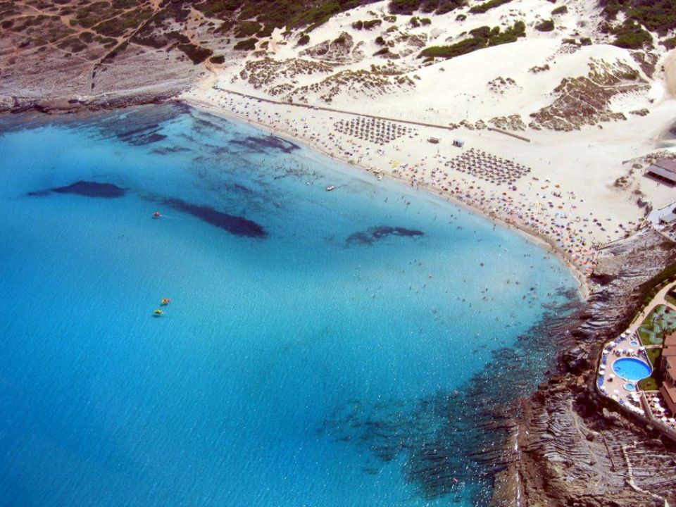 "Cala Mesquida: Der traumhafte Strand von oben!" VIVA Cala Mesquida Resort & Spa (Cala Mesquida 