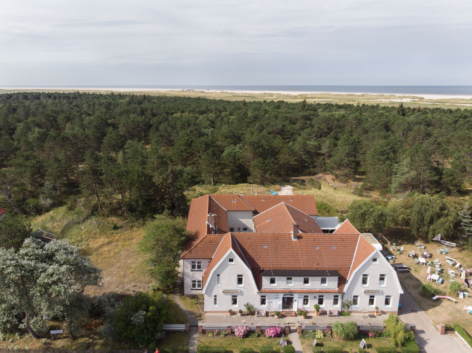 Hotel Zweite Heimat Das PremiumStrandhotel in Sankt PeterOrding! Zweite ...