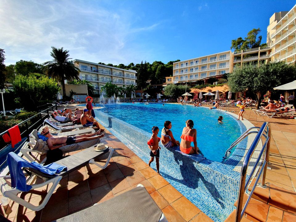 "Gartenanlage" Valentin Park Club Hotel & Apartments (Peguera