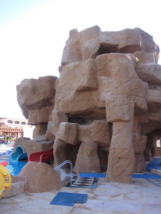 "2 große Rutschen" SENTIDO Mamlouk Palace Resort (Hurghada ...