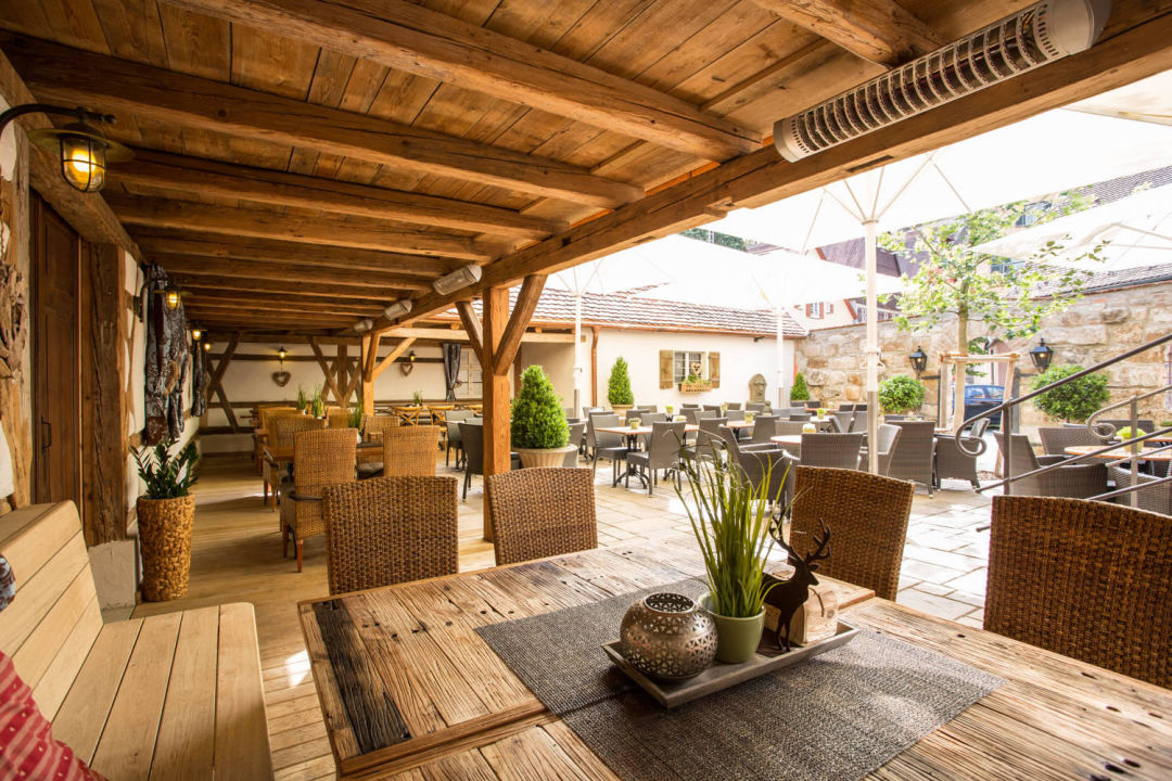 "Idyllischer Biergarten hinter dem Haus" Meiser's Hotel am ...