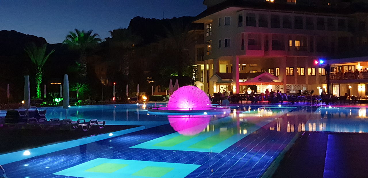"Pool" Queen's Park Le Jardin (Kiris) • HolidayCheck (Türkische Riviera