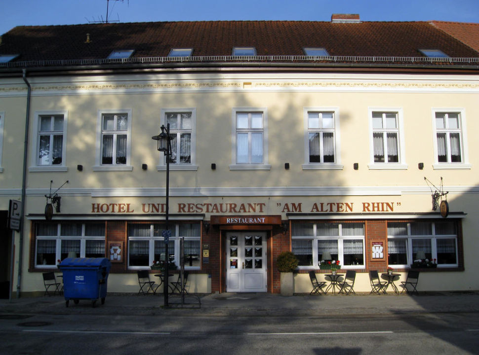 "Vorderansicht Hotel Am alten Rhin" Hotel & Restaurant Am Alten Rhin