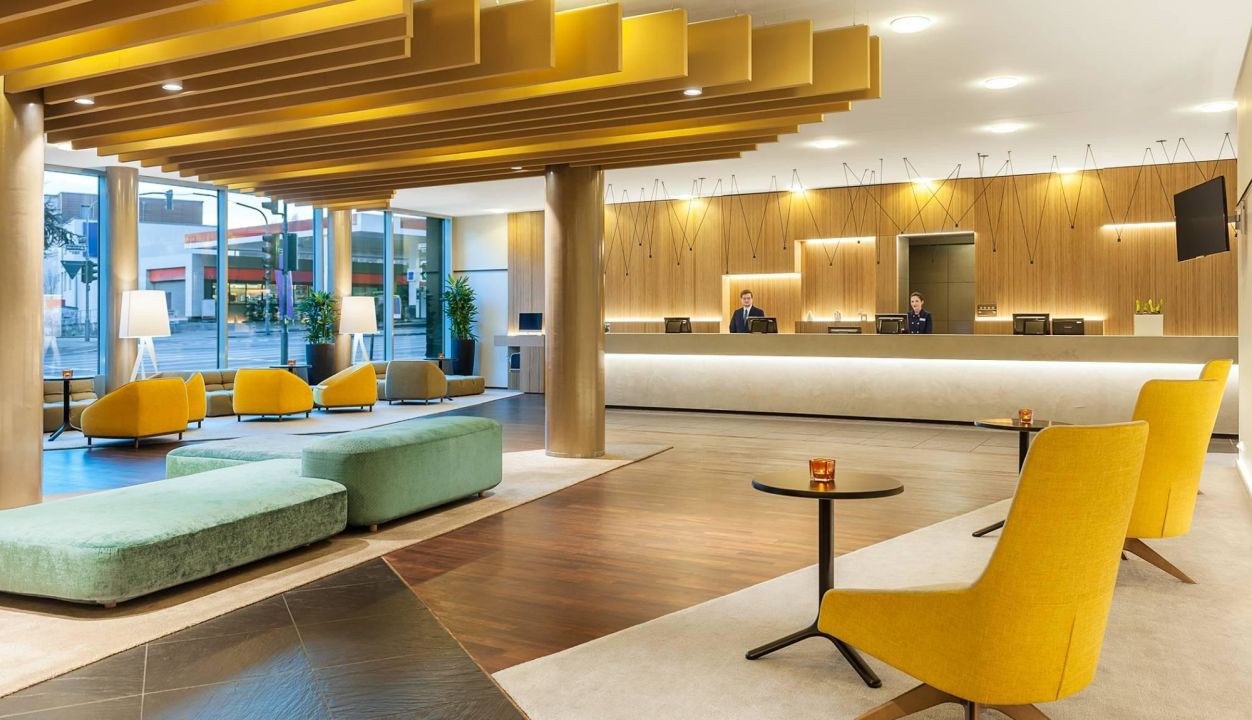 "Lobby" Hotel NH Düsseldorf City Nord (Düsseldorf ...