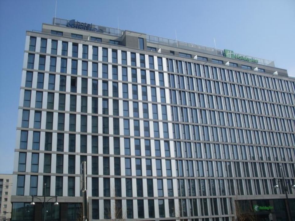 cdfc1ac6 3c34 3612 ba69 59b3ebf88cb4