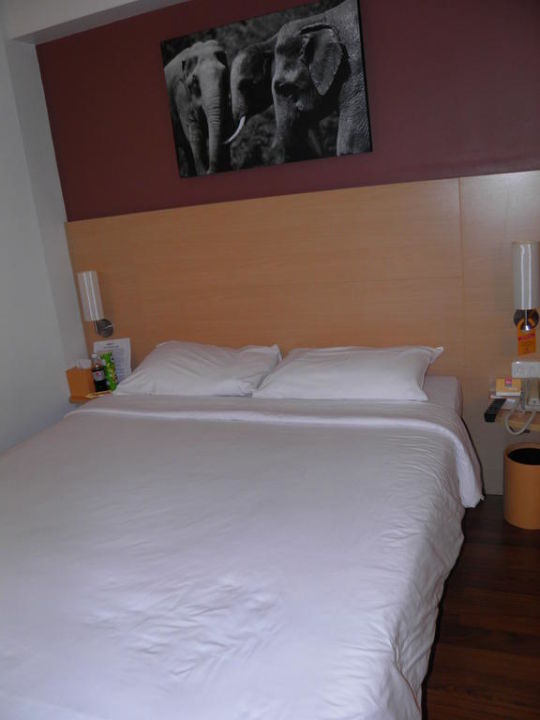 "Das Bett" Hotel Ibis Sathorn Bangkok (Bangkok) • HolidayCheck (Großraum Bangkok | Thailand)