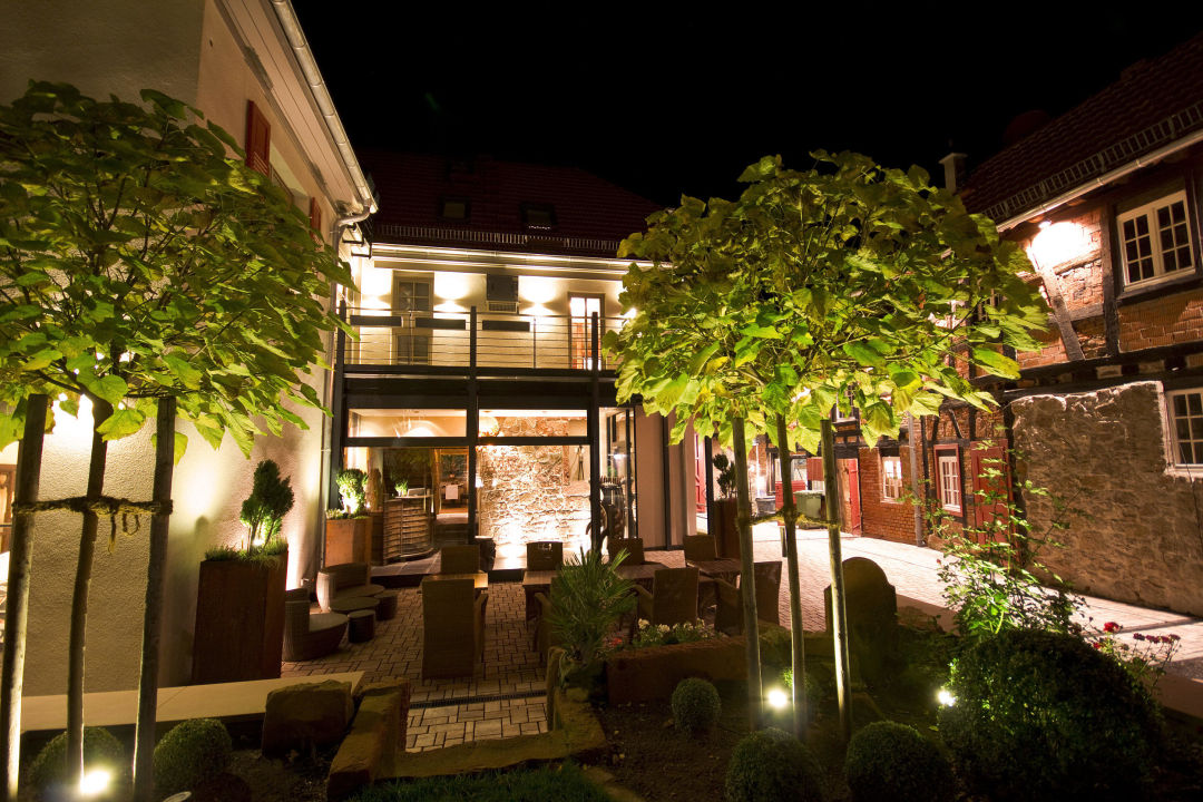 "Gartenanlage" FarmerhausLodge (GroßUmstadt) • HolidayCheck (Hessen