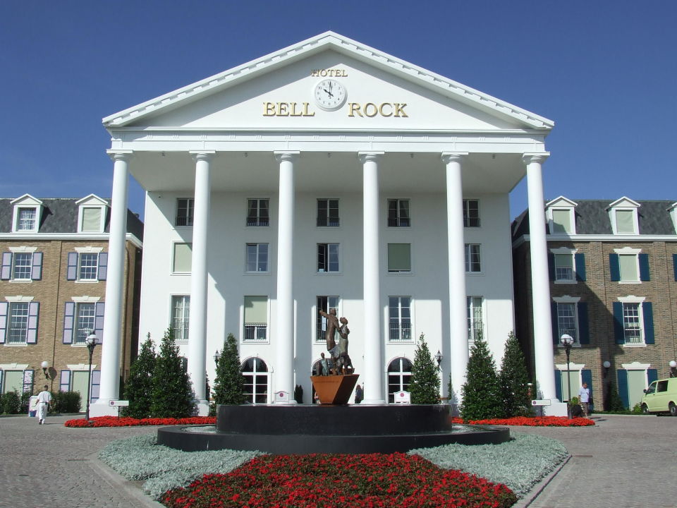 "Der Hoteleingang" Hotel Bell Rock Europa-Park (Rust ...